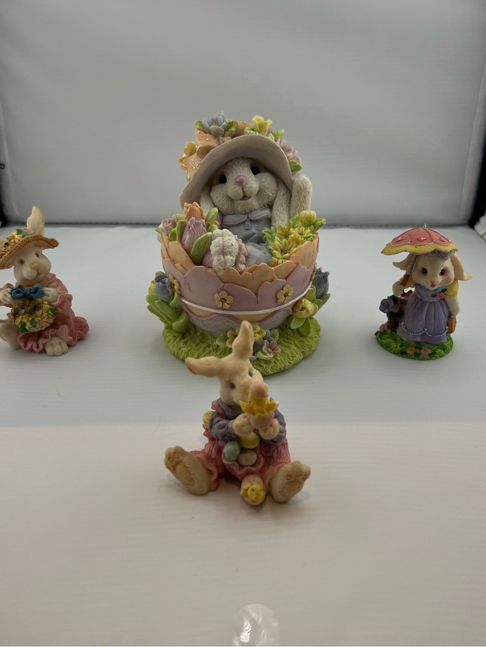 🎁 easter or Spring Bunny Figurine Set - Pastel Multi-Color Decorative Rabbits